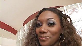 Round ass ebony Nyomi Banxxx gets her pussy fucked by a white stud