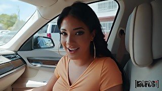 Johnny The Kid fucked chubby MILF Kosame Dash in the car