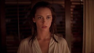 Jennifer Love Hewitt in I Still Know What You Did Last Summer (1998)