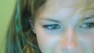A beautiful girl gets fucked in an awesome homemade video