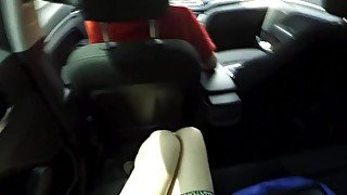 No panties in Uber, public masturbation in the car until the driver sees
