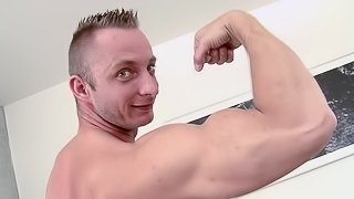 Endowed gay dude getting his ass drilled doggystyle