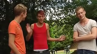 Mark Lloyd has outdoor cock sucking action with his friends