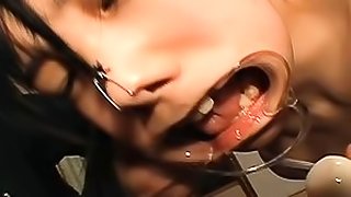 Japanese guy make some experiments with girl's mouth and pussy