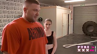 Tiny Australian bangs her gym instructor