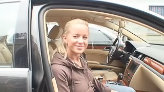Blonde bombshells gets her pussy pounded in the car