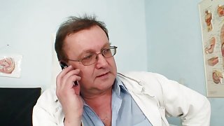 Elder pierced pussy woman bizarre pussy exam