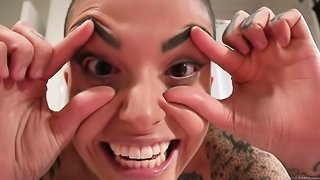 Tattooed stripper with big ass Leigh Raven likes DP and sperm