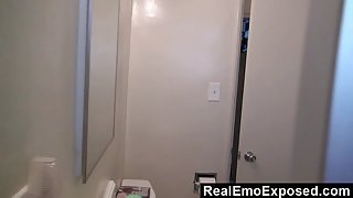 RealEmoExposed Everytime he takes a shower she comes to suck his cock