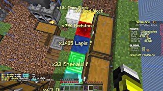 Minecraft Multiplayer Skyblock Season:2 Ep:2 Skyblock Building a tree farm! Earning Money!