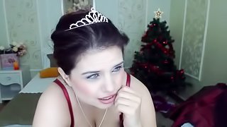 Hottest Chesty Camgirl Fucking Self On Webcam