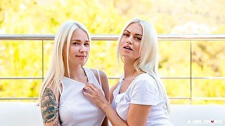 Good-looking blondes Lena Love and Arteya fuck on the sofa