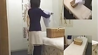 Big fanny Japanese exposed in voyeur massage video
