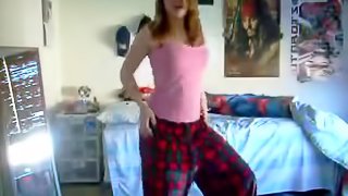 Homemade video of the girl filming her dance for the BF