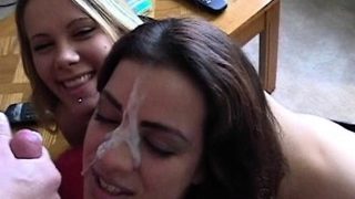 Amateur homemade threesome with facial cumshot