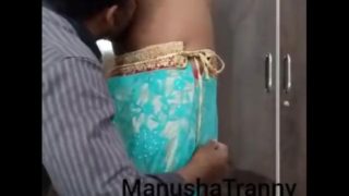 Remove my saree - Escort girl Manusha Tranny being enjoyed by a client