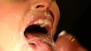 Amateur girlfriend gives pov blowjob with facial