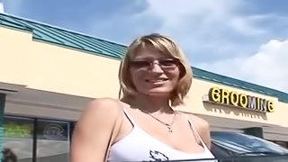Blonde Wife makes a holiday out of his cock in the minivan