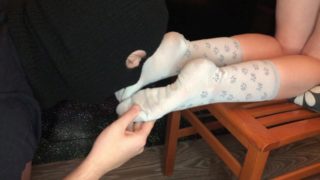 kelly_feet dirty teen socks worship, smell socks and foot mistress sniffing