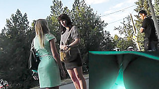 Young chick in sexy tight skirt appears in XXX upskirt