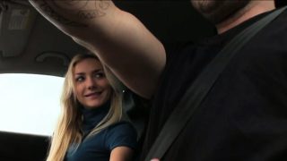 Amateur teen blonde Victoria Puppy fucked in the car
