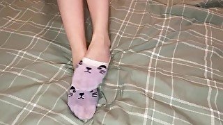 bought socks with kittens and decided to play with them Part 2