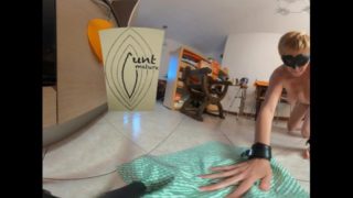Slave girl mops floor 360 VR