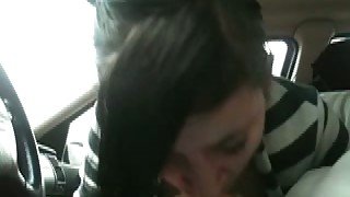 Street hooker is giving me an awesome OMG blowjob in my car