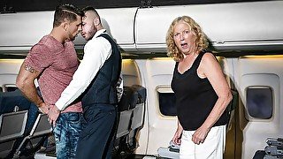 First-class hottie Roman Todd fucking Devy on the plane