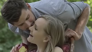 Blonde does a blow job in the park with her sexy lips