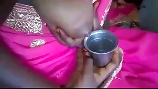 Telugu Aunty Milking Boobs