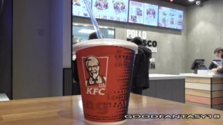 REAL PUBLIC SEX IN KFC THIS COUPLE IS CRAZY ! CELEBRATING 30 MILIONS VIEWS