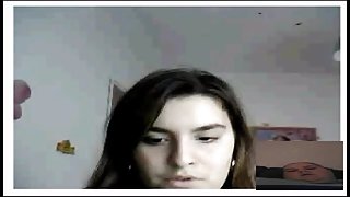 Horny girl nude on cam shows boobs