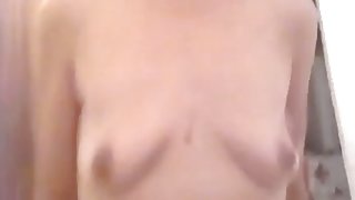 Chick rides a cock in amateur porn video