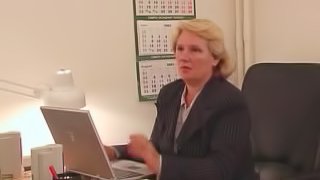 Office affair with an old lady that knows how to suck dick