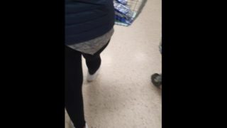 Step mom risky handjob in supermarket make step son cum on her Leggings after pull them on