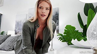 Alex Legend fucks cock-craving GF Leah Lee