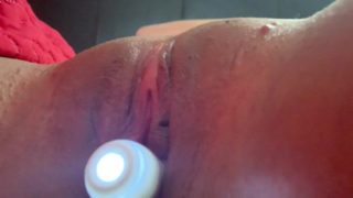 Moaning Loud and Squirting Hard using Vibator