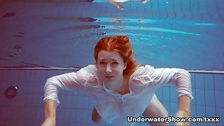 UnderwaterShow Video: Darkova