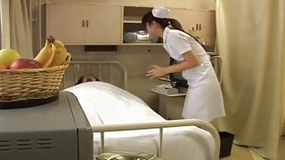 Jap naughty nurse gets crammed by her elderly patient
