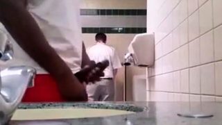 Str8 bbc play in public toilet