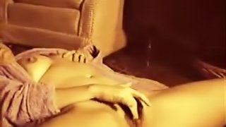Horny woman fingers her hairy snatch in hardcore homemade clip
