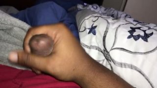 She woke up to swallow the cum 