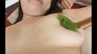 KITAMI Yumi breast massage