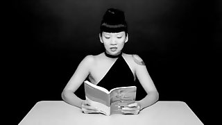 Historical Literature 5 - Orgasm while reading - Teresa