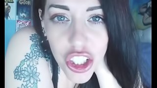 How many dicks have you sucked lately pathetic loser?