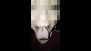 Girl huge mouth and long tongue spit