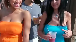 Two Super Hot Sluts In Awesome Threesome