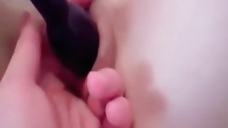 Dude fucks his gf missionary and mastubates her pussy with a vibrator
