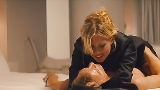 Gorgeous Blonde Sienna Miller Takes The Iniciative Horny For Sex